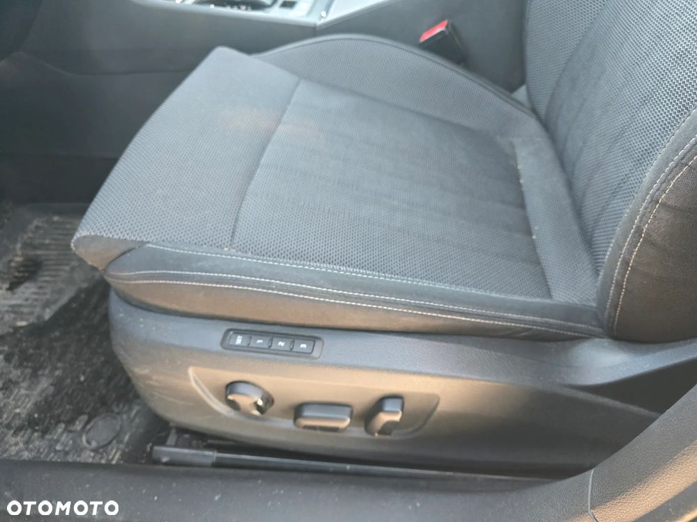 Skoda Superb 2.0 TDI SCR 4x4 Style DSG - 10