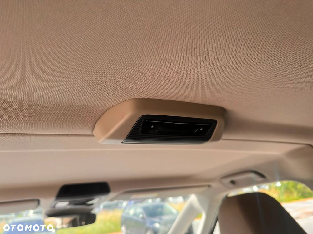 Volkswagen Multivan 2.0 TDI L2 Life DSG - 14