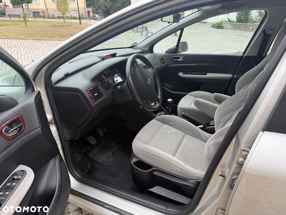 Peugeot 307 1.6 XT Premium - 7