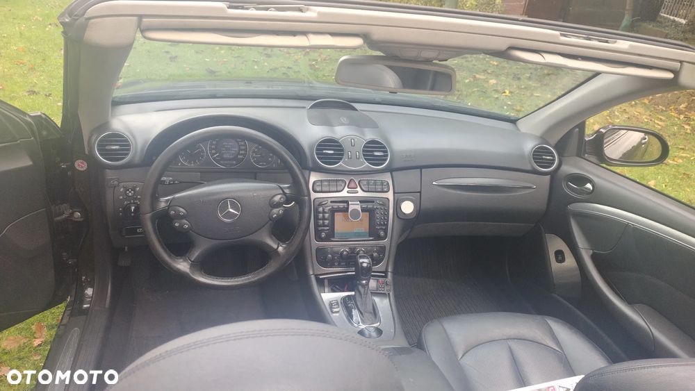 Mercedes-Benz CLK - 2