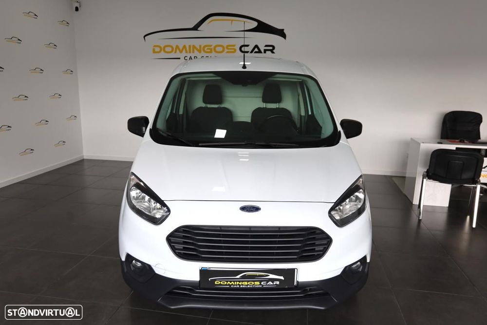 Ford Transit Courier - 4