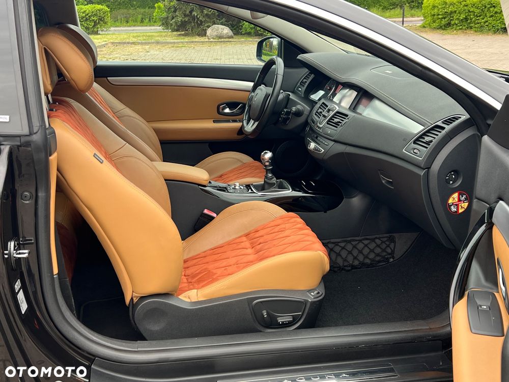 Renault Laguna dCi 180 FAP GT - 29