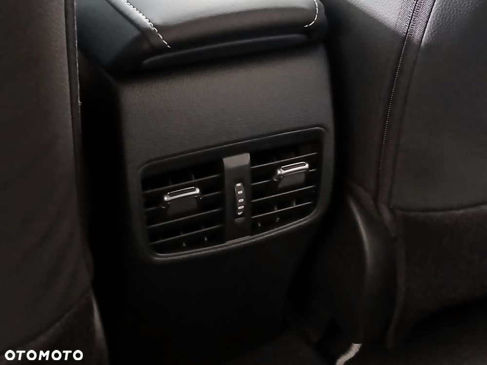 Toyota Corolla 1.8 Hybrid Style - 29