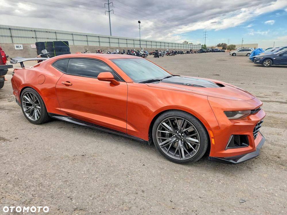 Chevrolet Camaro - 5