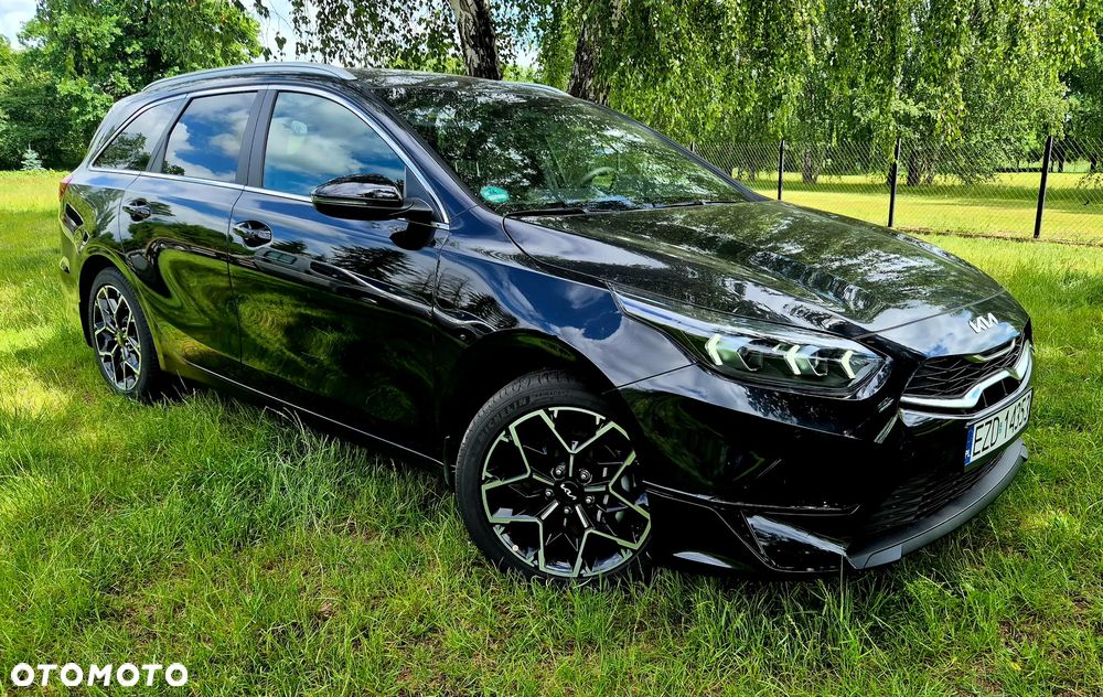 Kia Ceed - 28