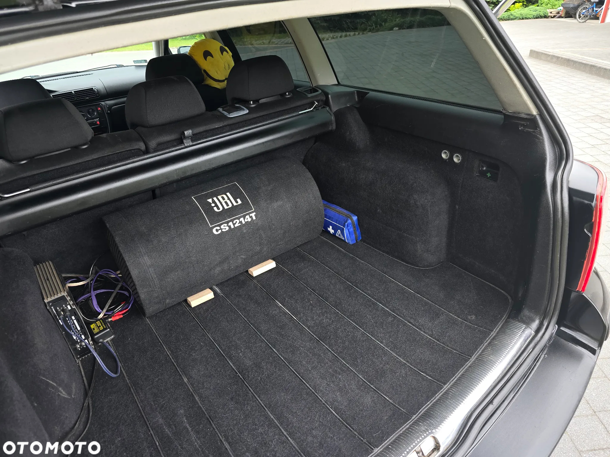 Volkswagen Passat - 15
