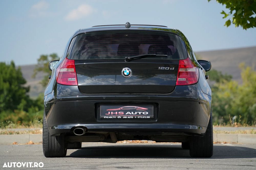 BMW Seria 1 120d - 19