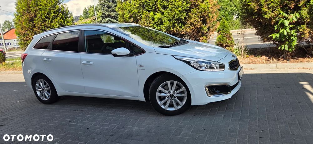 Kia Ceed 1.6 GDI Platinum Edition - 18