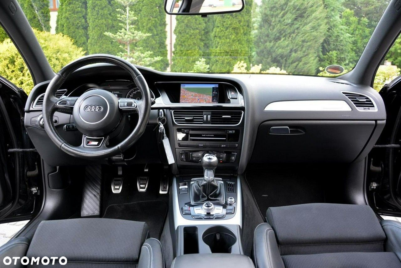 Audi A4 Avant 2.0 TDI DPF clean diesel quattro S line Sportpaket - 26