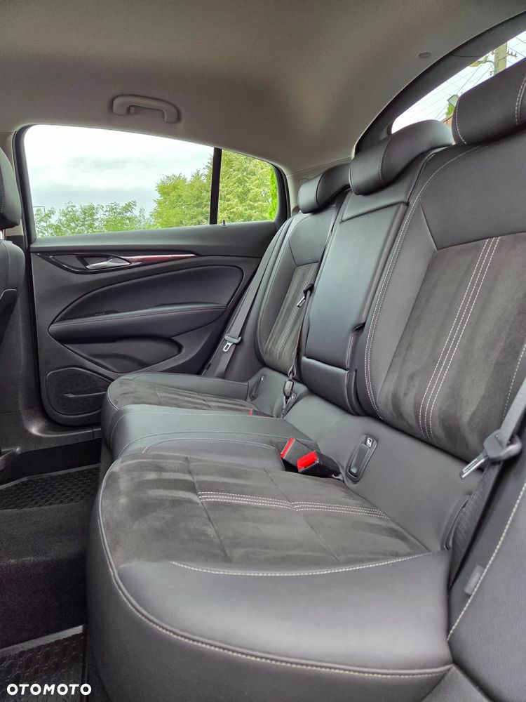 Opel Insignia 2.0 CDTI Elegance S&S - 19
