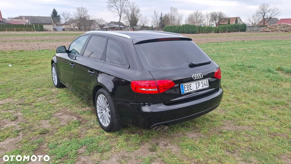 Audi A4 Avant 2.0 TDI DPF Ambiente - 3