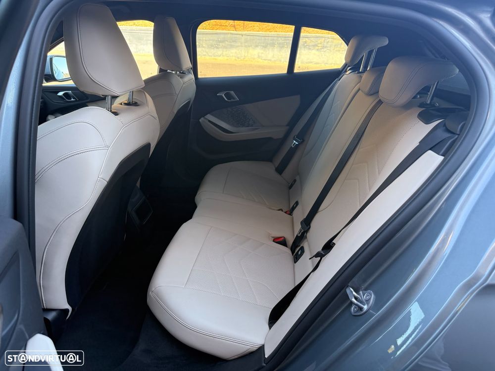 BMW 120 - 8