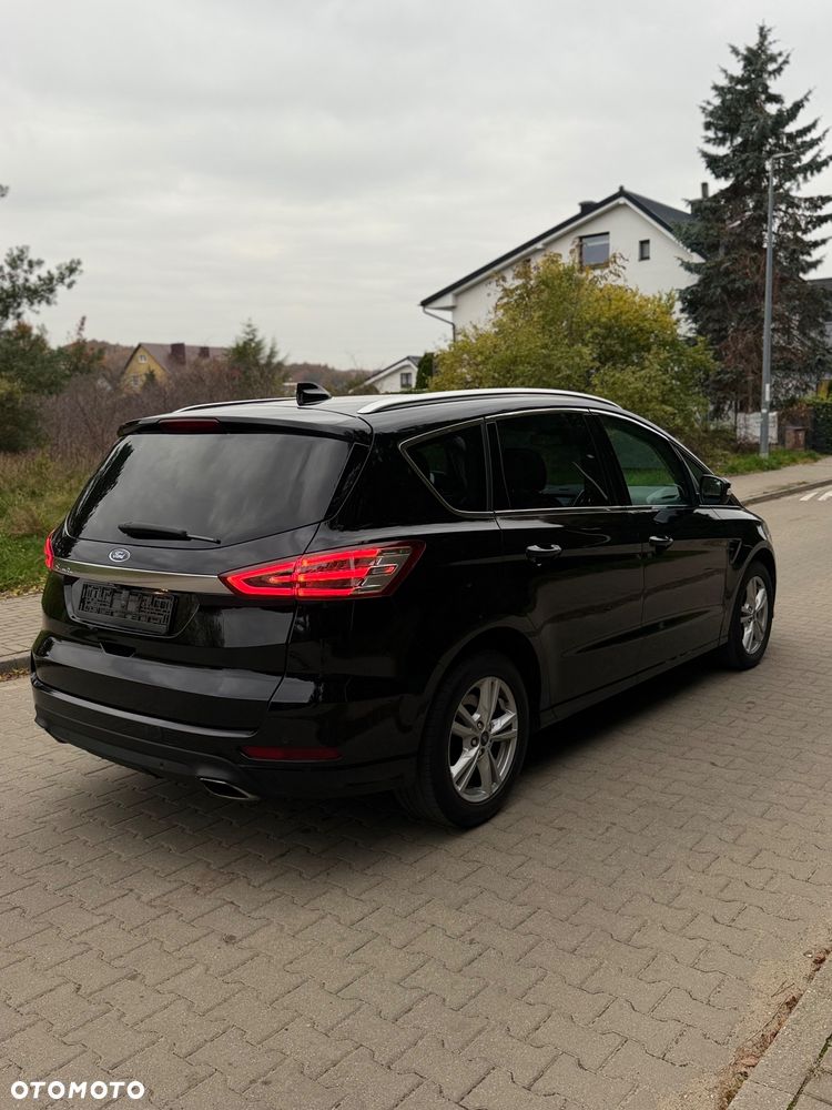 Ford S-Max 2.0 EcoBlue Titanium - 10