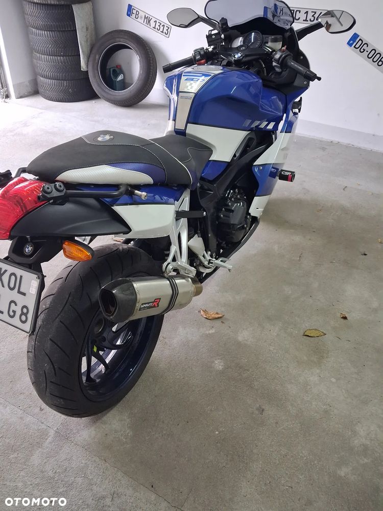 BMW K - 9