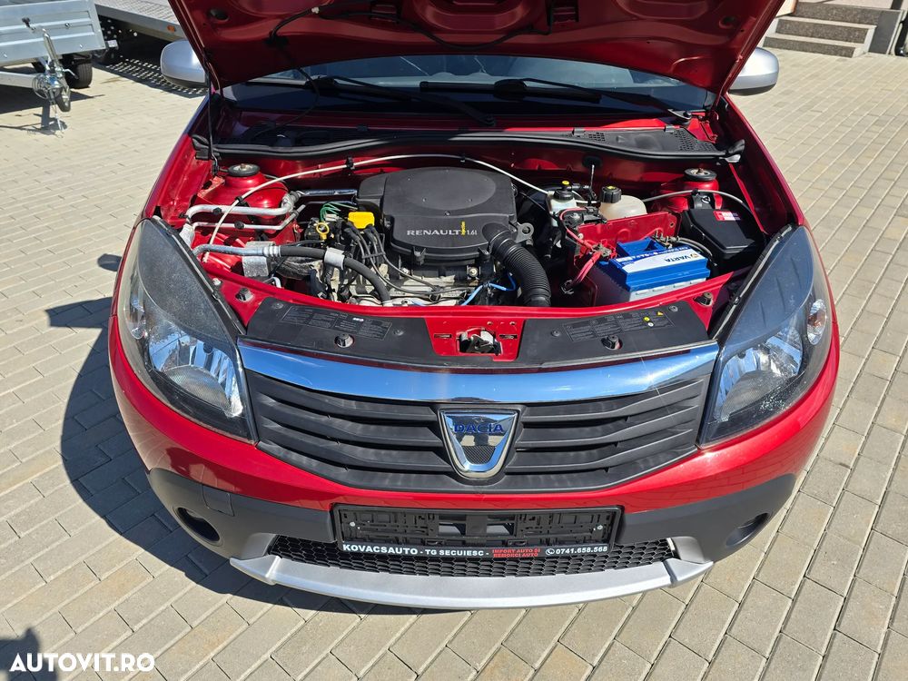 Dacia Sandero 1.6 MPI Stepway - 5