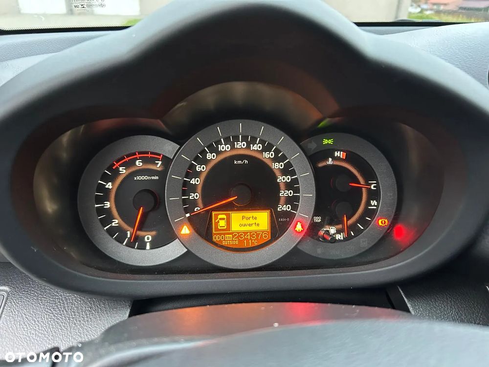 Toyota RAV4 2.2 D-4D 4x4 Comfort - 6