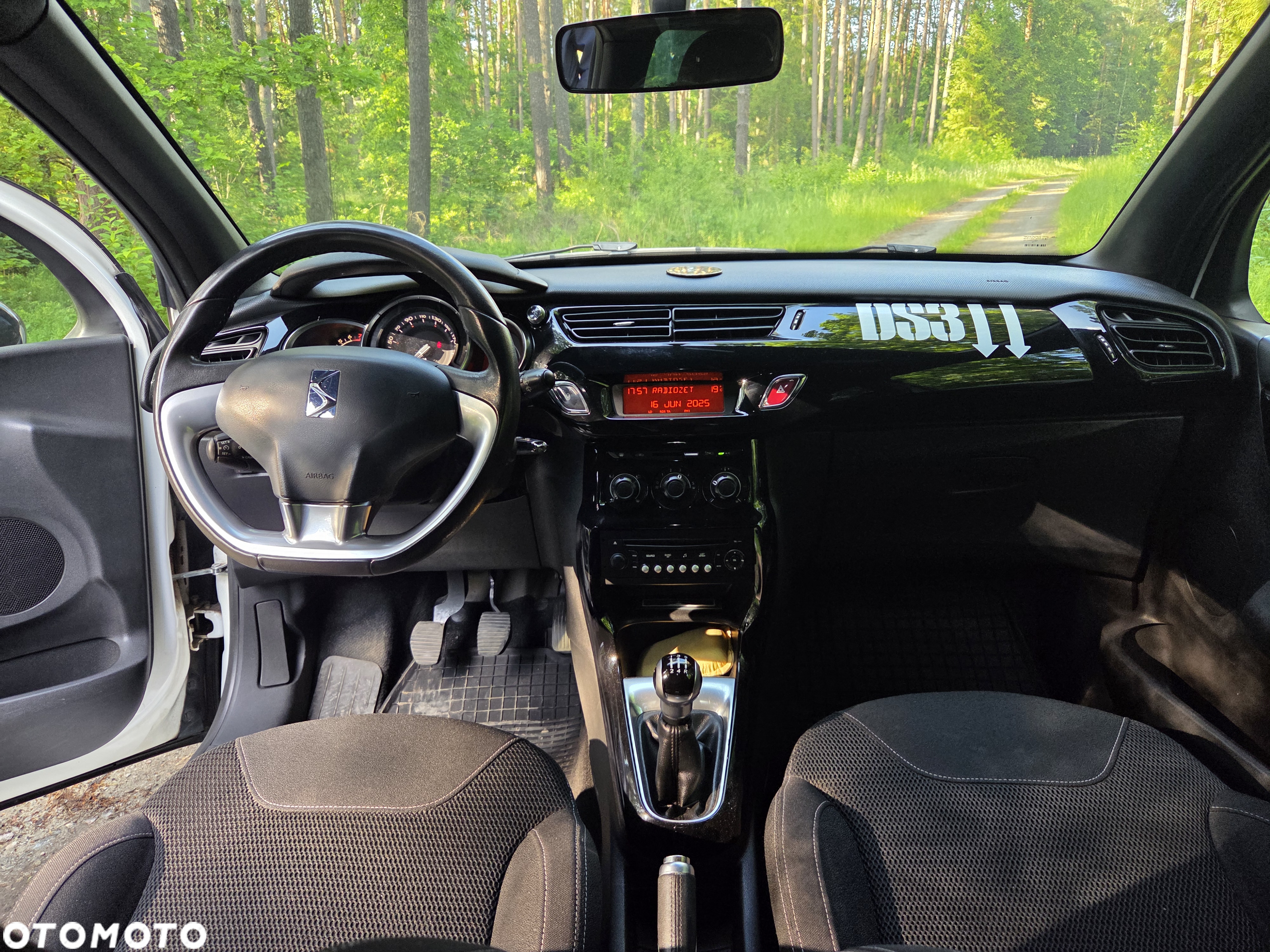 Citroën DS3 1.6 VTi SoChic - 3