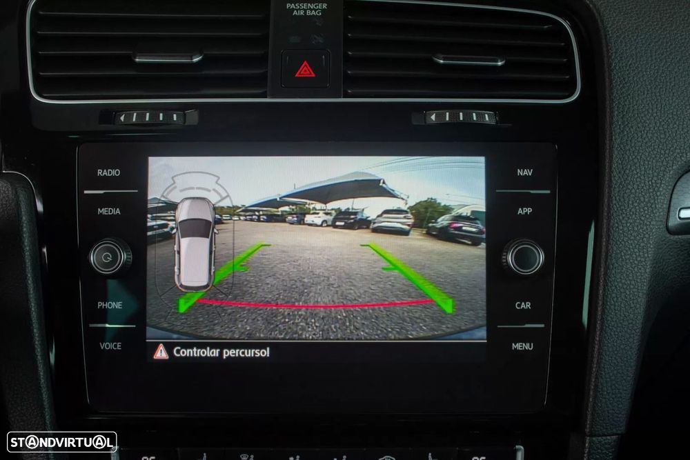 VW Golf 2.0 TDi GTD DSG - 18