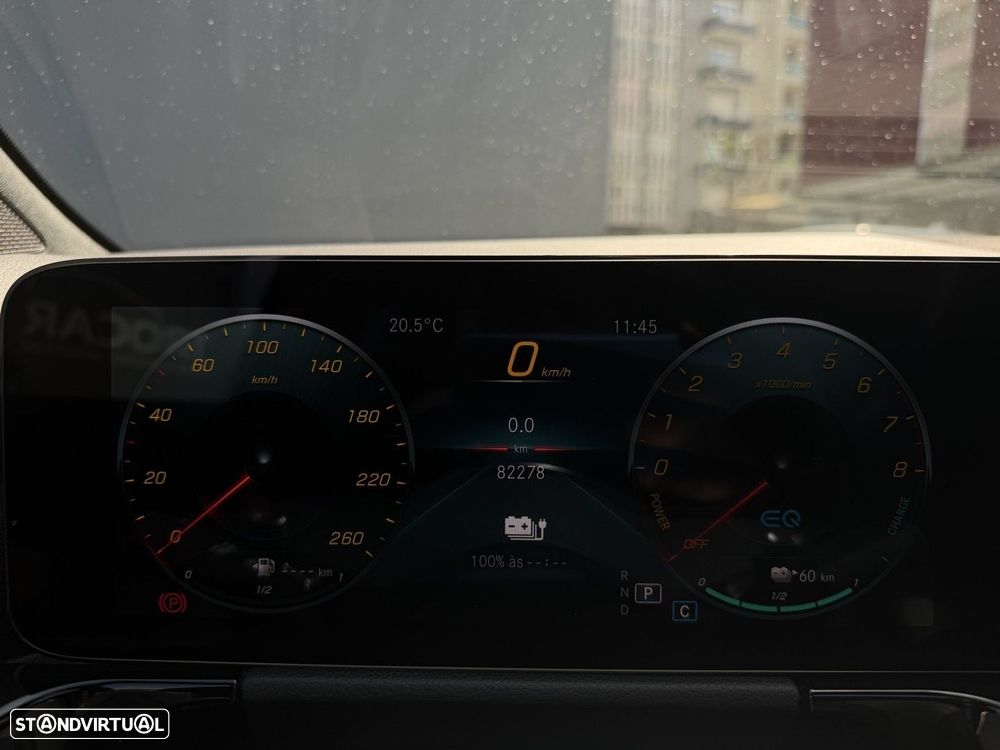 Mercedes-Benz GLA 250 e 8G-DCT AMG Line - 31