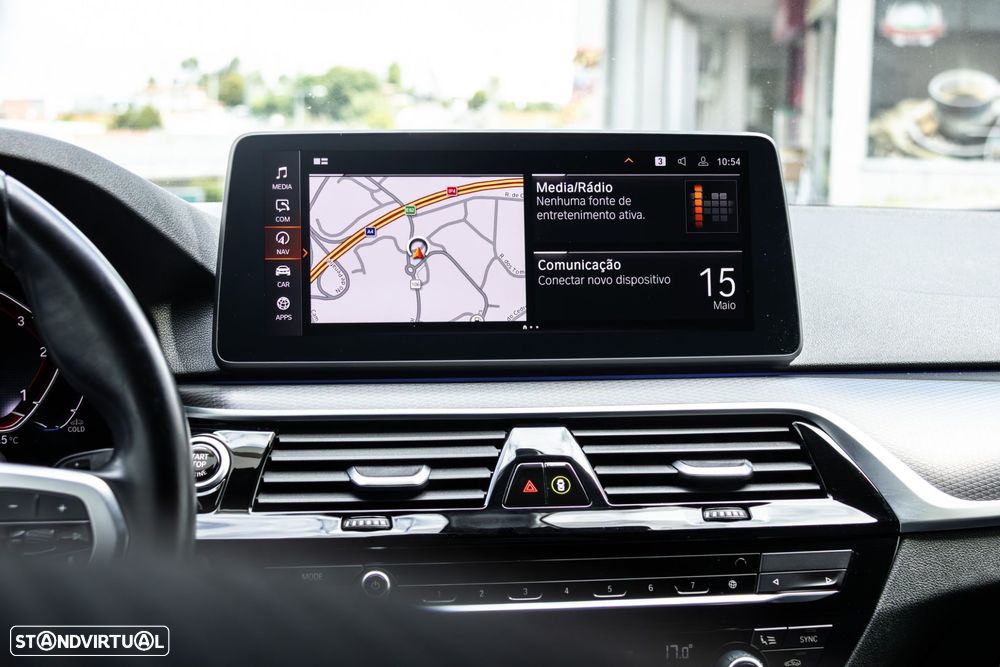 BMW 530 d Pack M Auto - 19