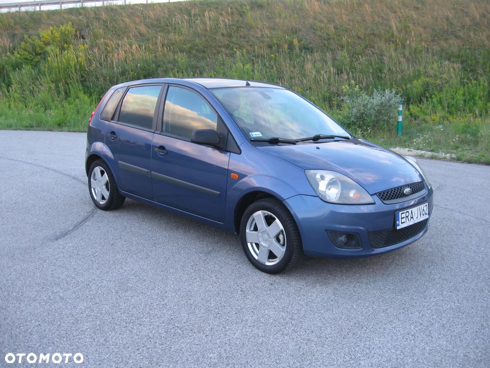 Ford Fiesta 1.3 Ambiente - 7
