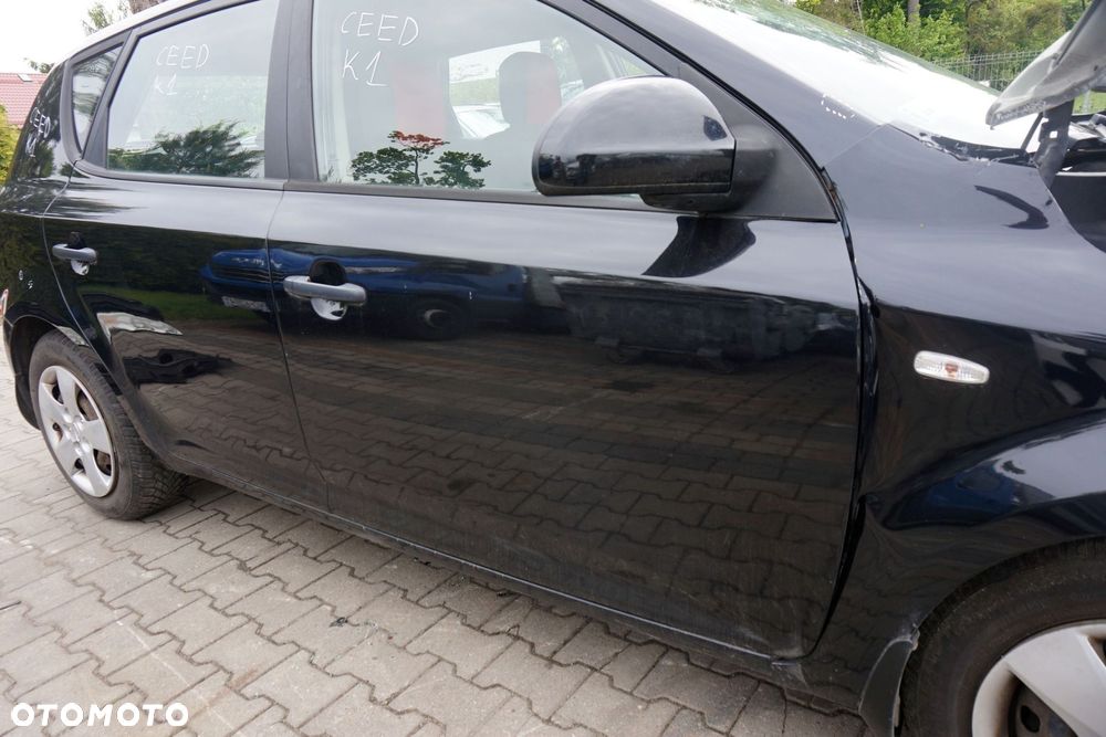 DRZWI PRZEDNIE PRAWE CEED I 5D HB 1K  CZARNY KIA 2006-2009 - 4