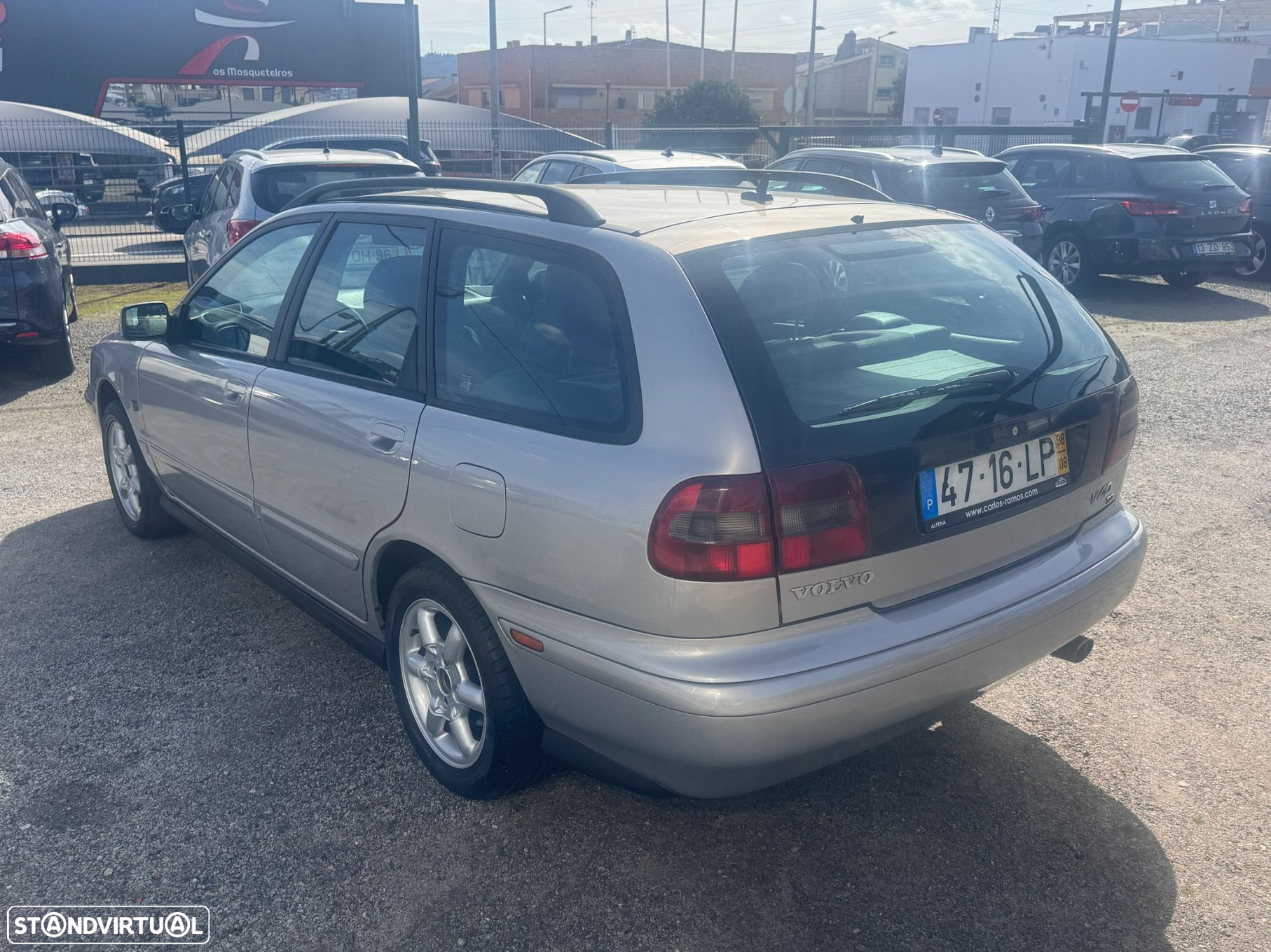 Volvo V40 1.9 TD - 8