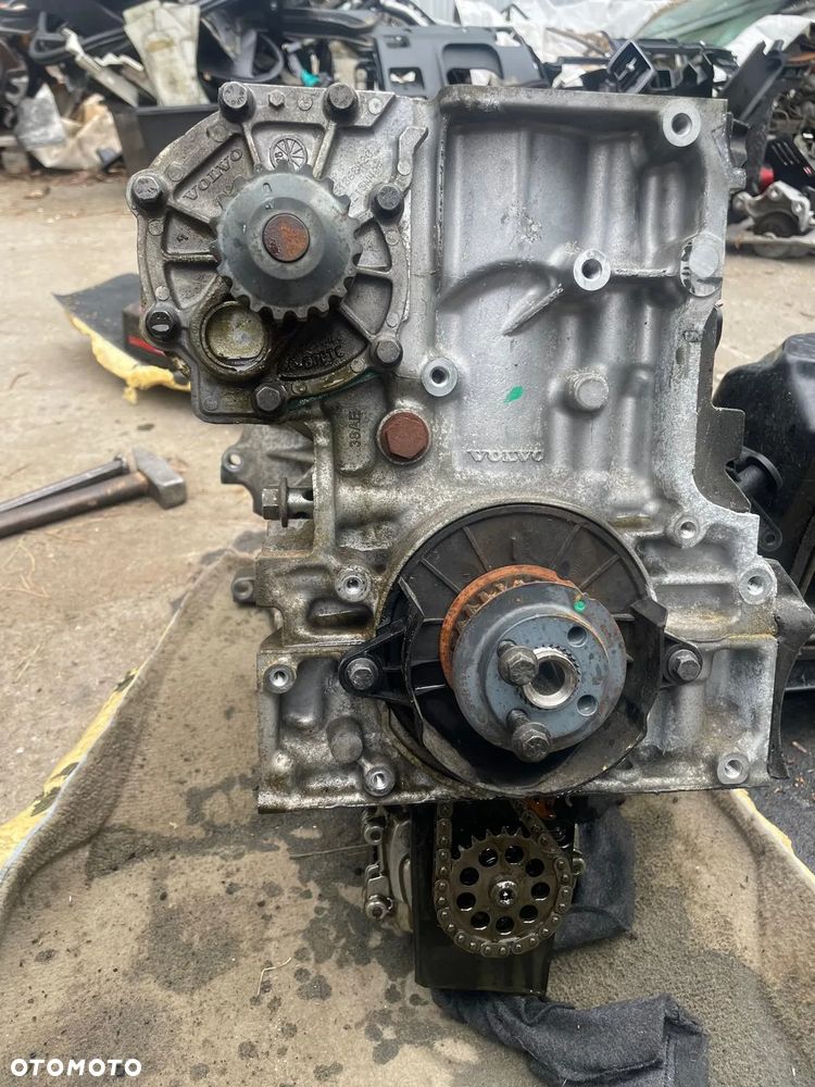 kompletny dol silnika d4204t8 blok wal tloki volvo 2.0 d v40 v60 xc60 s60 - 3