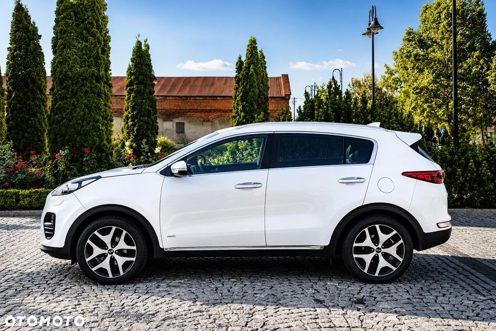 Kia Sportage 2,0 CRDI AWD GT Line - 5