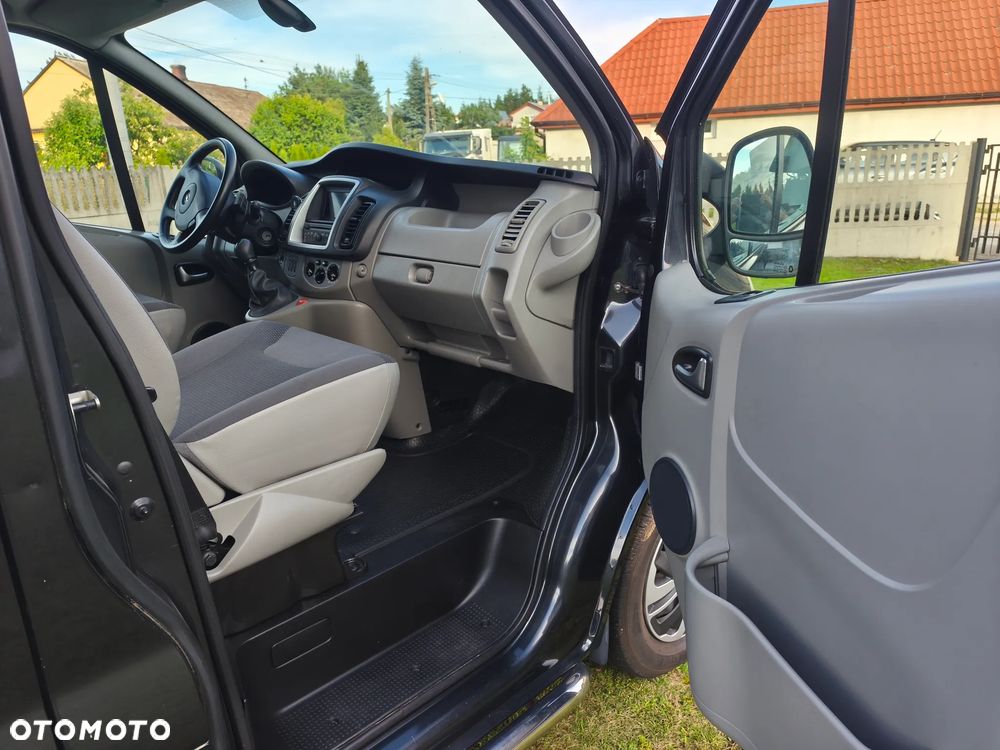 Opel VIVARO - 21