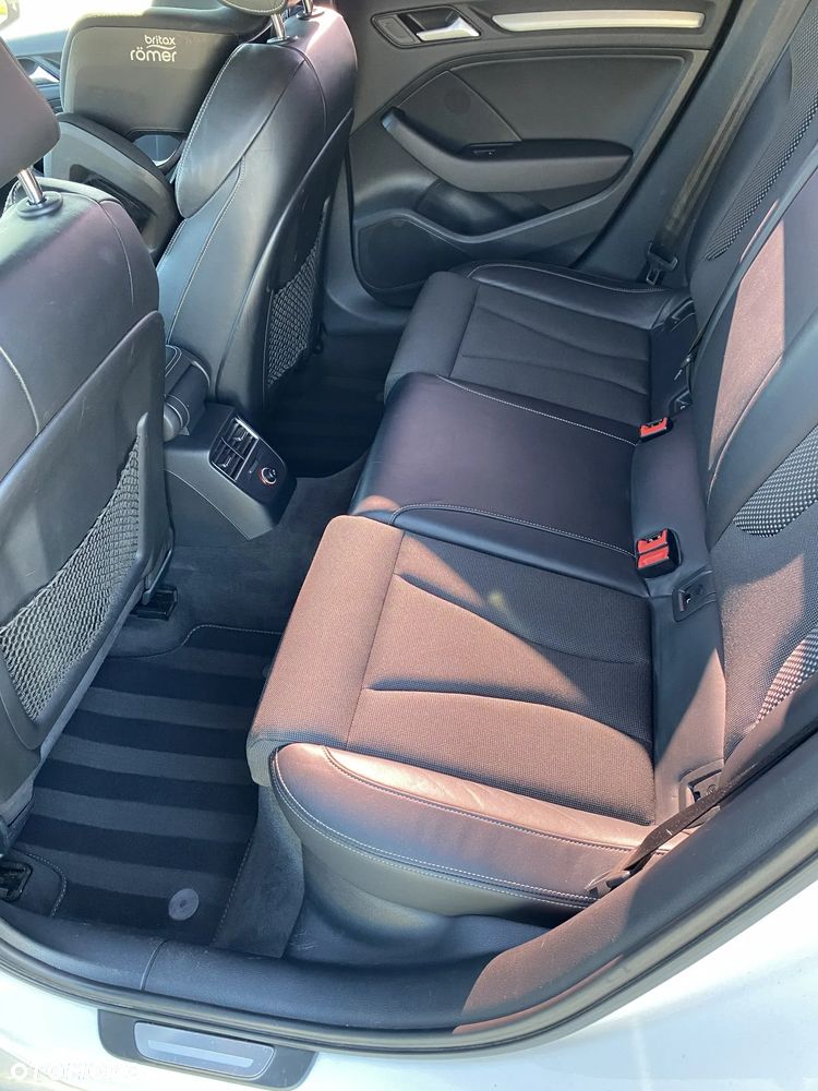 Audi A3 Sportback - 5