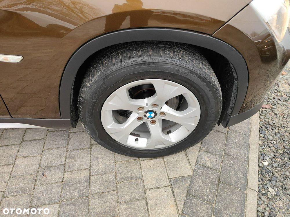 BMW X1 sDrive18d xLine - 31