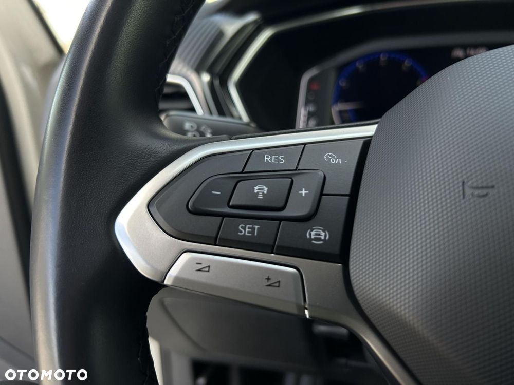 Volkswagen T-Cross - 20