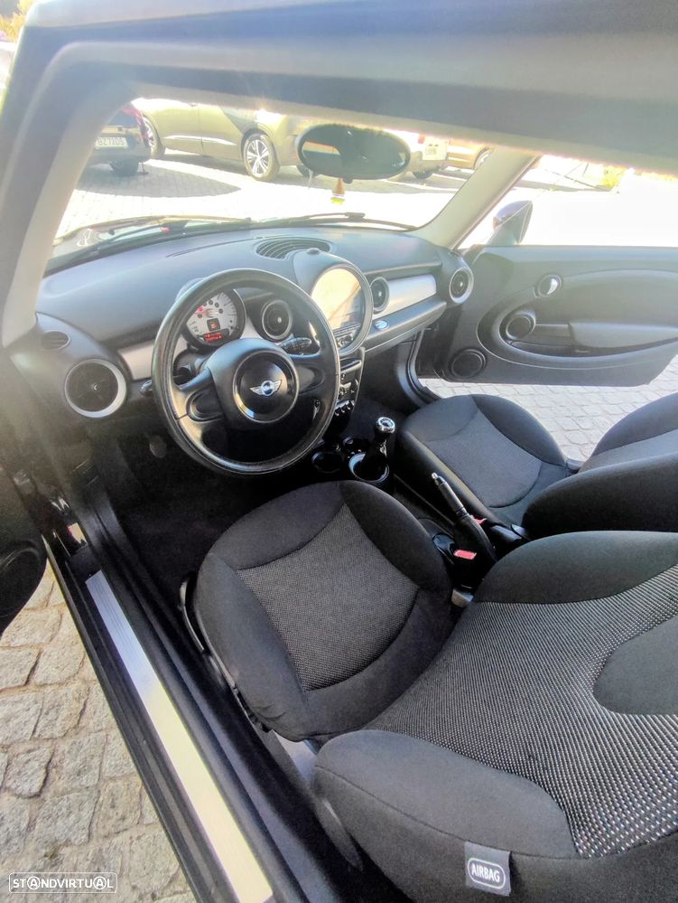 MINI Coupé Cooper SD - 42