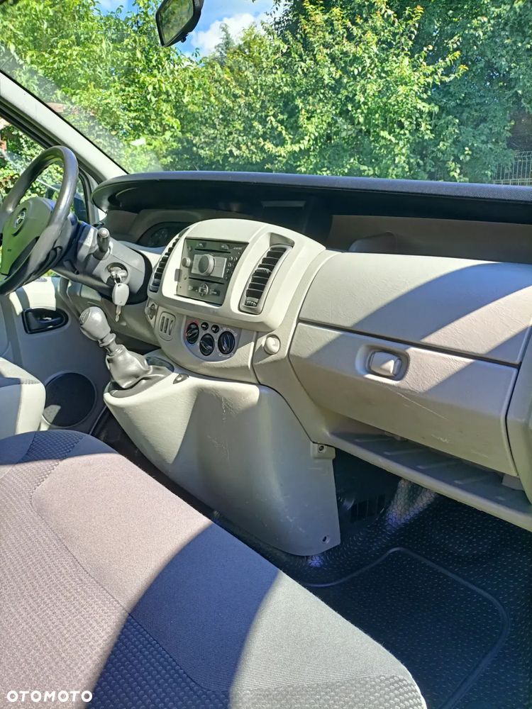 Opel Vivaro - 7