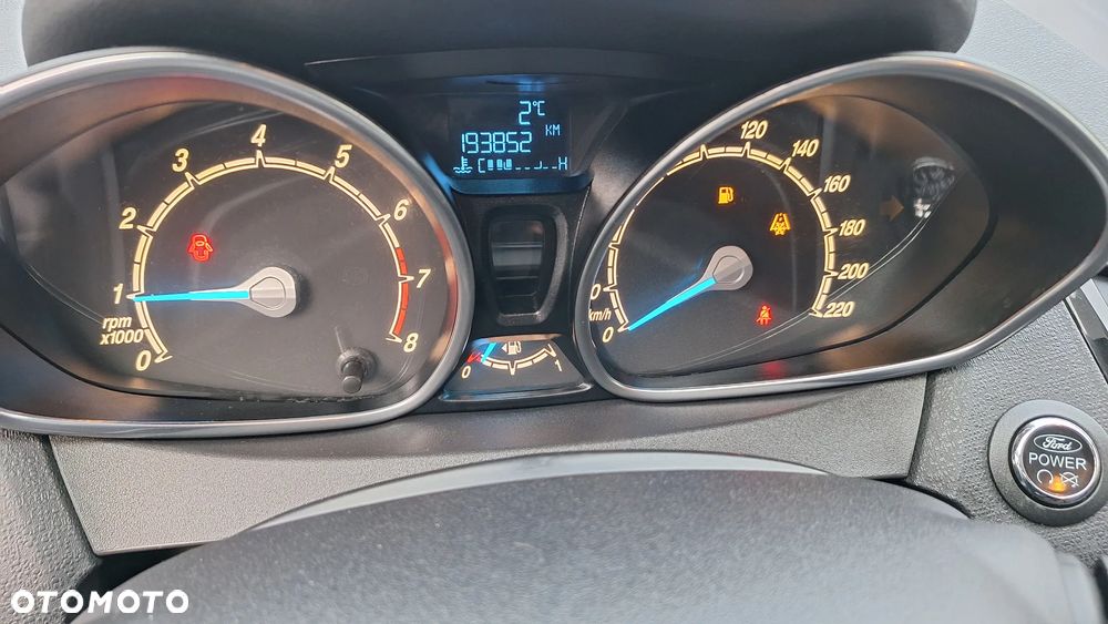 Ford Fiesta 1.4 Titanium EU6 - 12