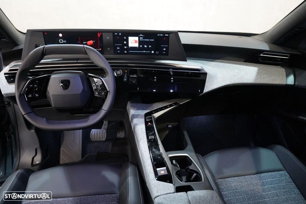 Peugeot 3008 1.2 Hybrid Allure e-DCS6 - 34