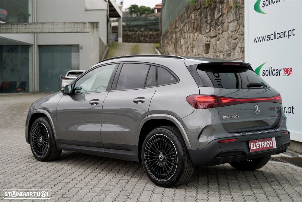 Mercedes-Benz EQA 250+ AMG Line - 3