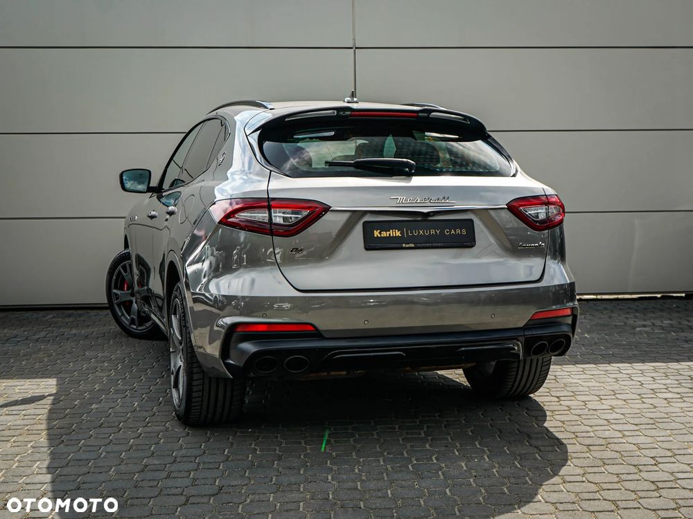 Maserati Levante - 5