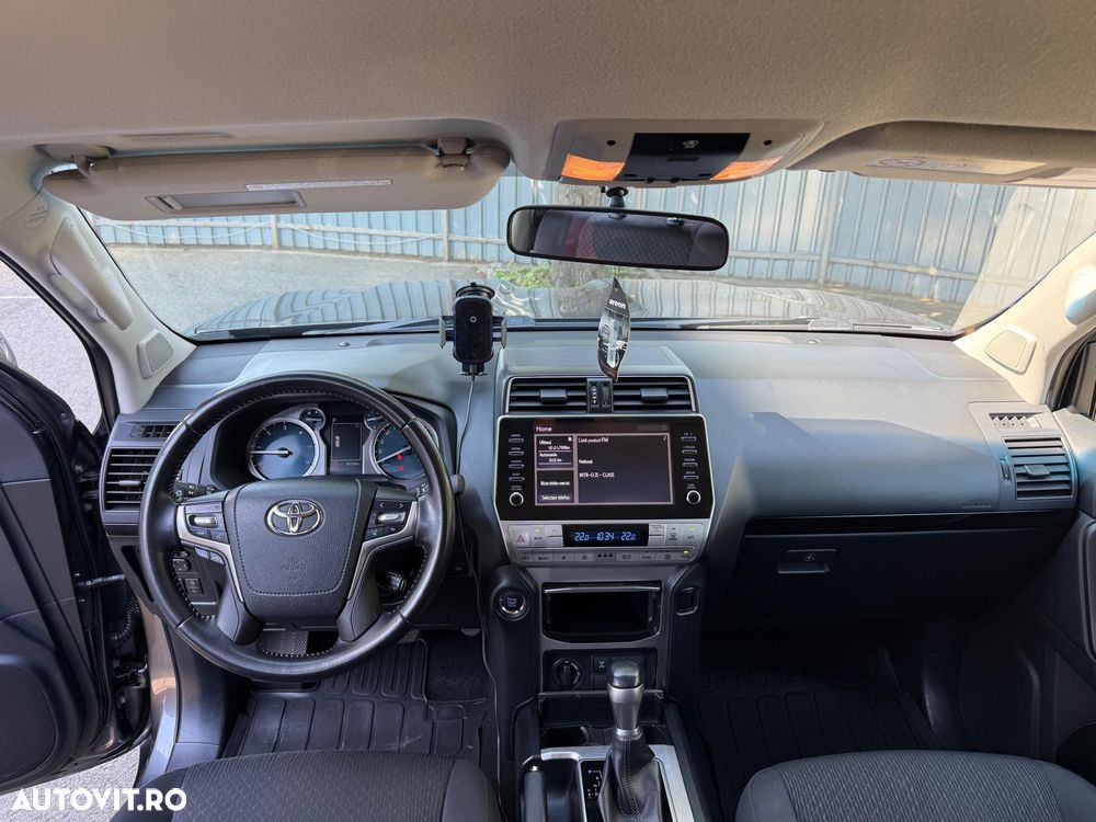 TOYOTA Land Cruiser 2022 — imagine 7
