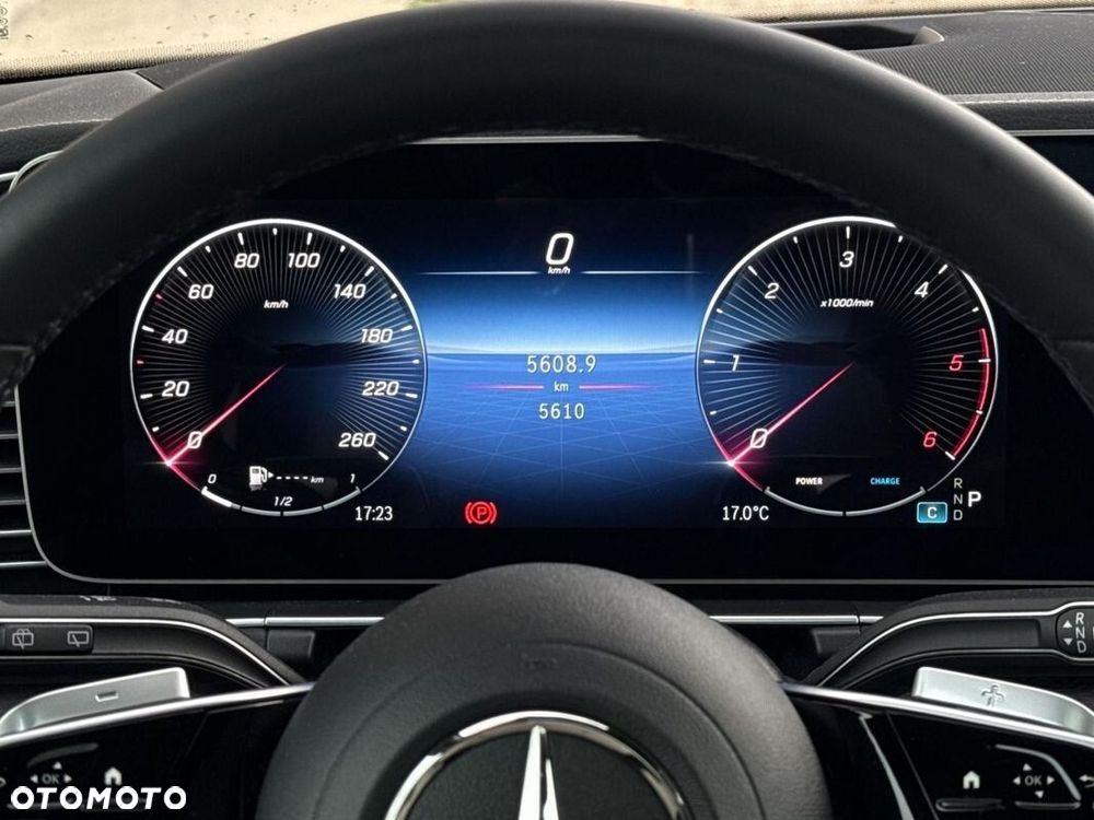 Mercedes-Benz GLE - 15