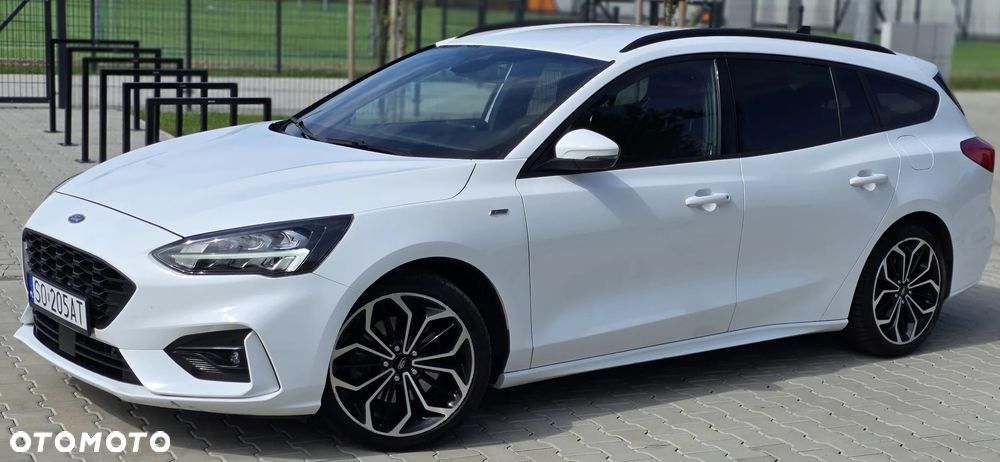Ford Focus 1.0 EcoBoost mHEV ST-Line - 2