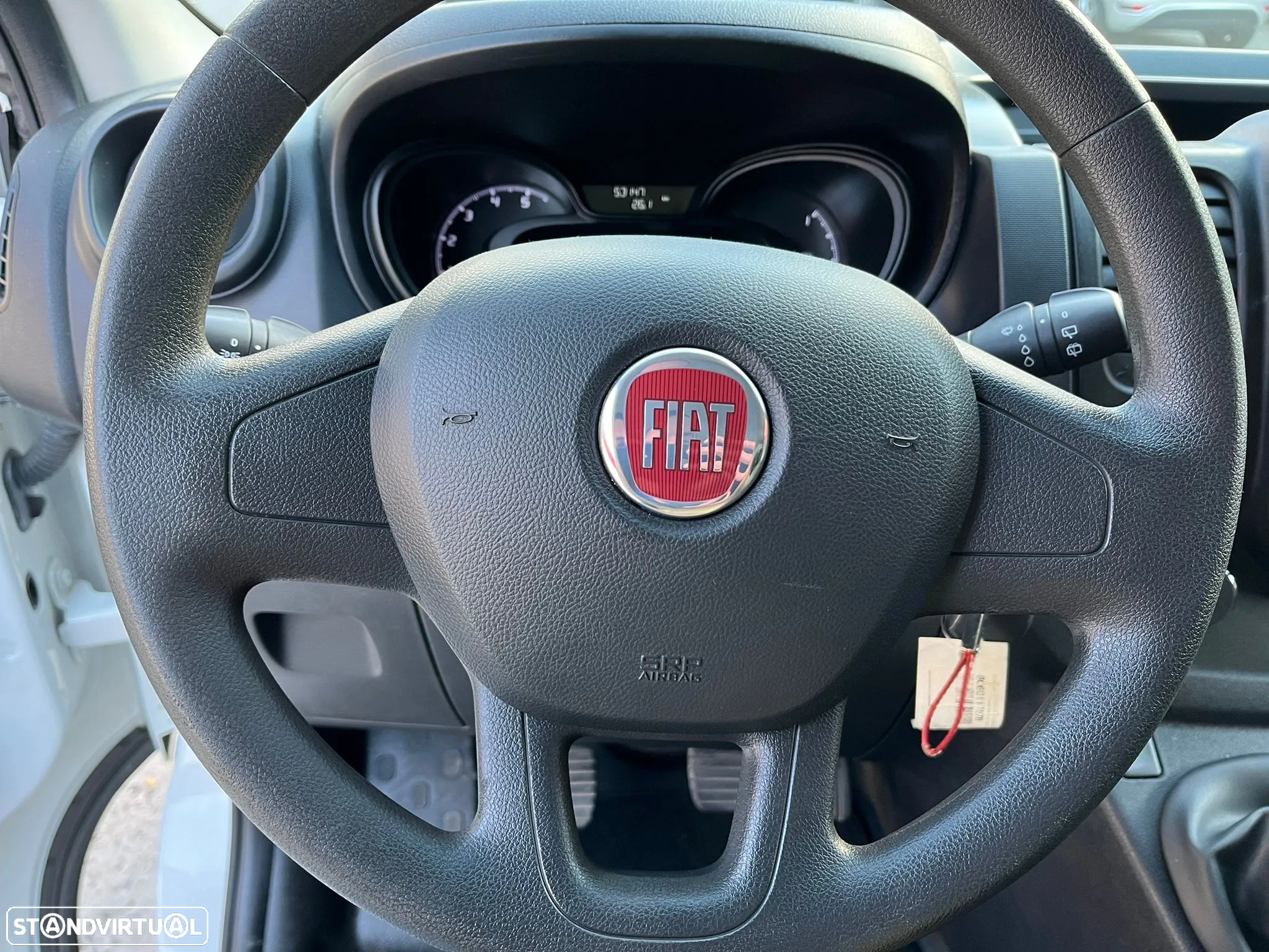 Fiat 1.6 D | 3 Lug. | IVA DEDUTÍVEL | APENAS 53 000 KM's - 21