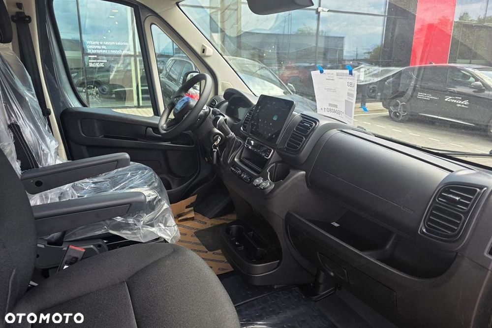 Peugeot Boxer Heavy L4H3 AT8 2.2 180KM - 11