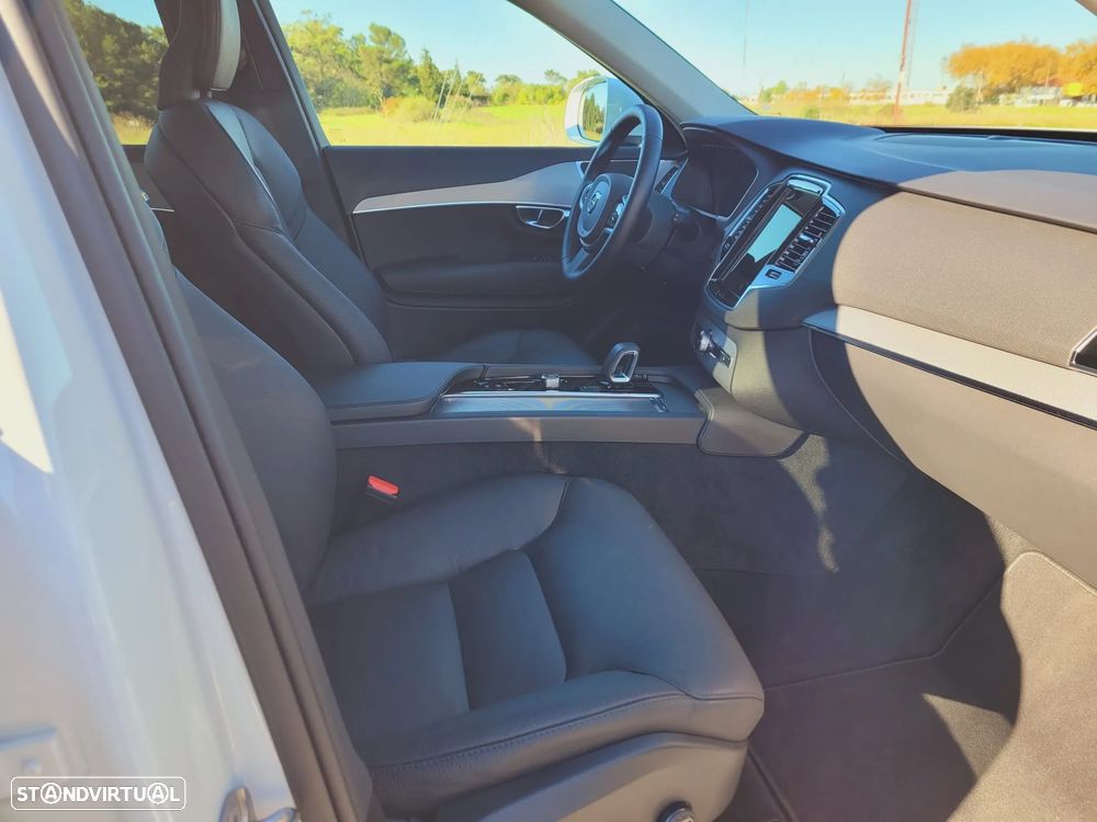 Volvo XC 90 2.0 T8 PHEV Core AWD - 30