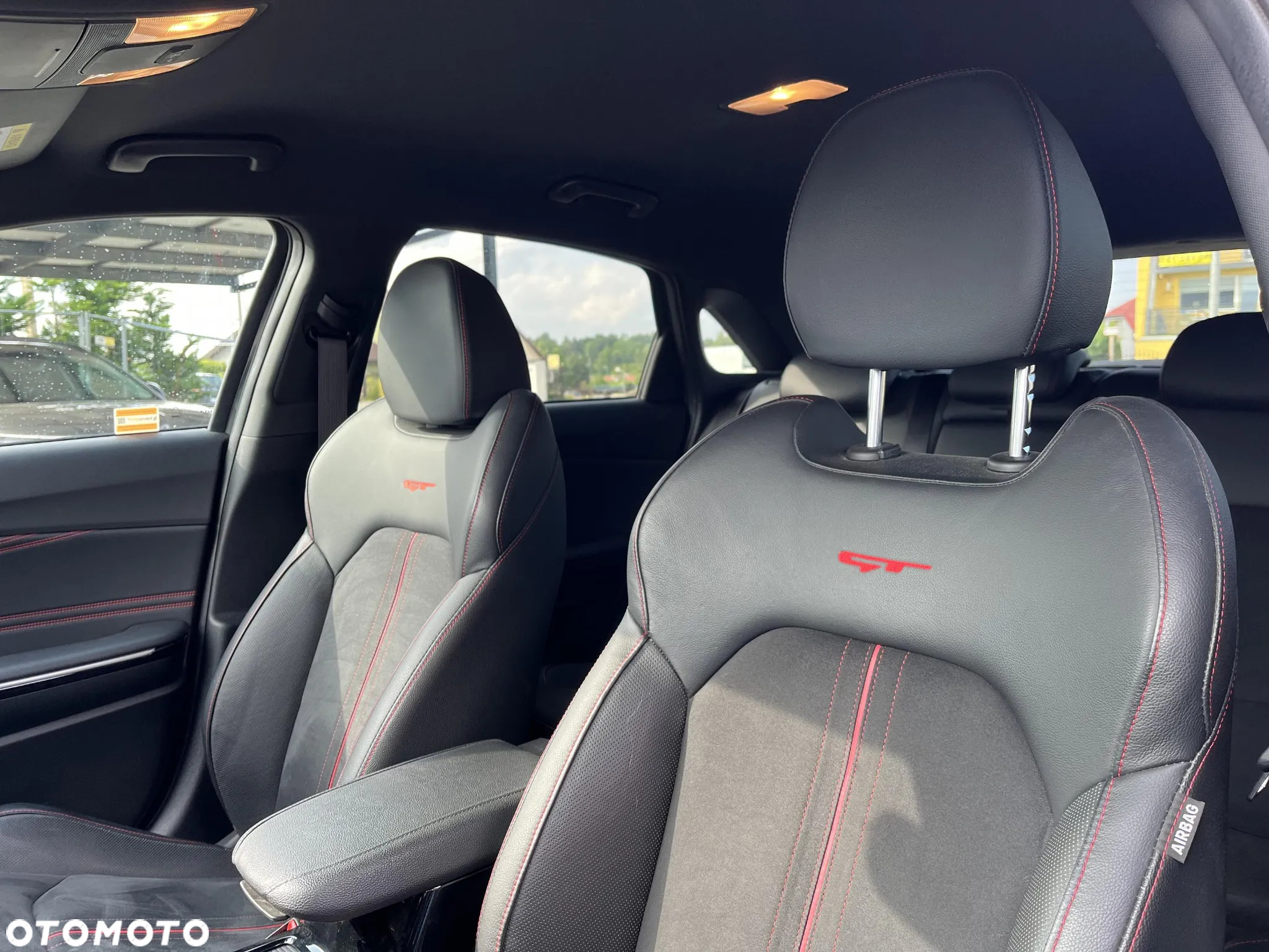 Kia Ceed 1.6 T-GDI GT DCT - 11
