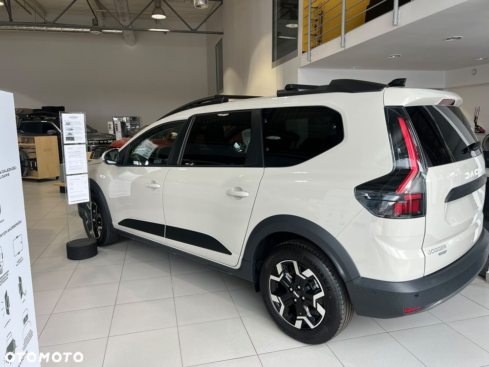 Dacia Jogger 1.8 Full Hybrid 155 Journey MMT - 5