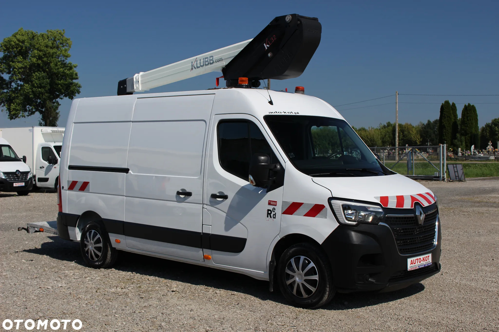 Renault MASTER 2.3 DCI 145 KM*/PODNOŚNIK KOSZOWY KLUBB 12.5M/*SERWIS*/ STAN IDEALNY / - 6