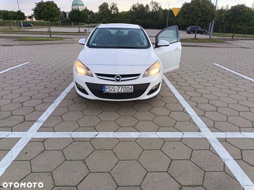 Opel Astra 1.4 T Business - 4