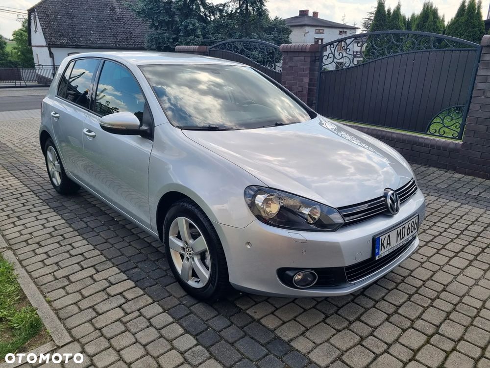 Volkswagen Golf 1.6 TDI DPF Comfortline - 24